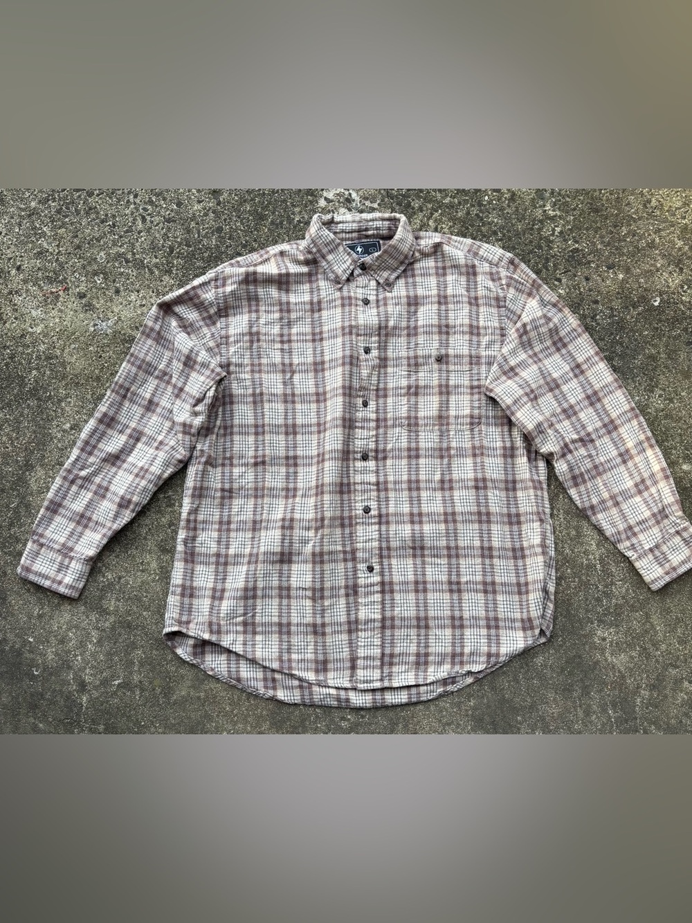 Men's Long-Sleeve Plaid Button-Down Shirt - Brown & Cream
